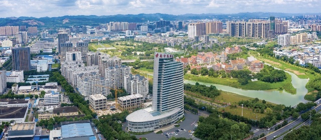  南宁高新区百企共探    人工智能+新可能